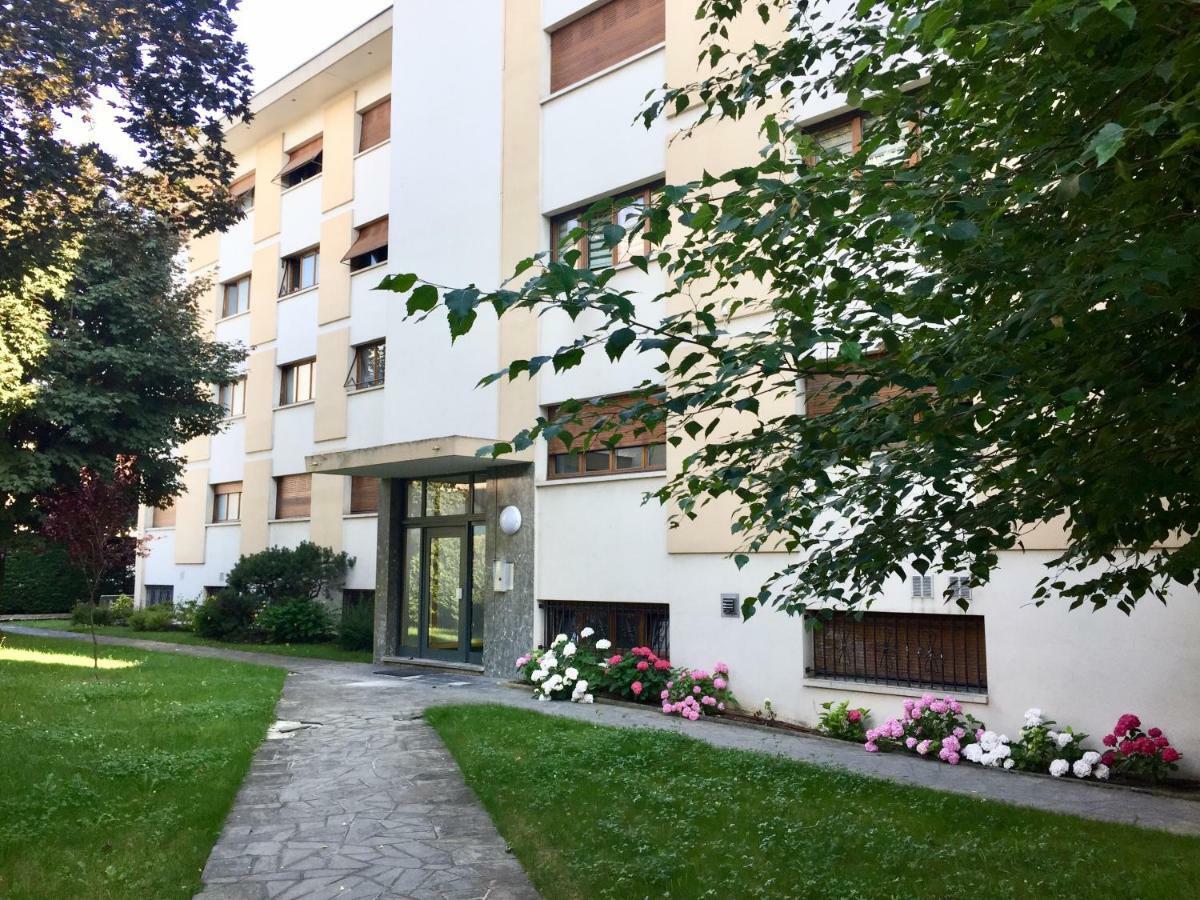 LE CHATELET- Parking Gratuit - Cosy et Design - à 10 mn de Geneve Annemasse Exterior foto